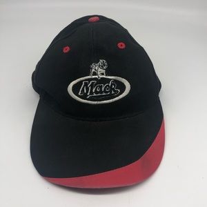 Mack Trucks SnapBack trucker hat cap black & red, CapAmerica, great condition